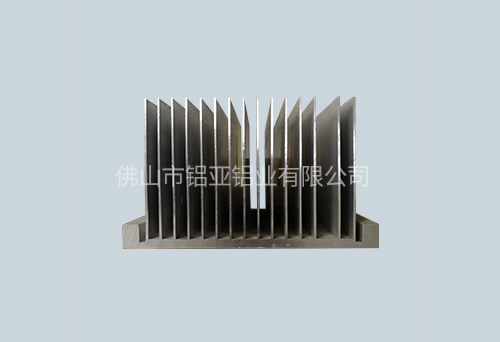 梳子散熱器鋁型材（cái）