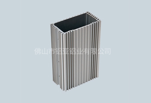 加工鋁型（xíng）材