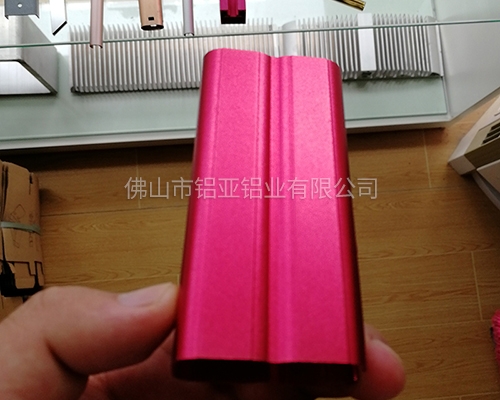 電（diàn）源（yuán）外殼